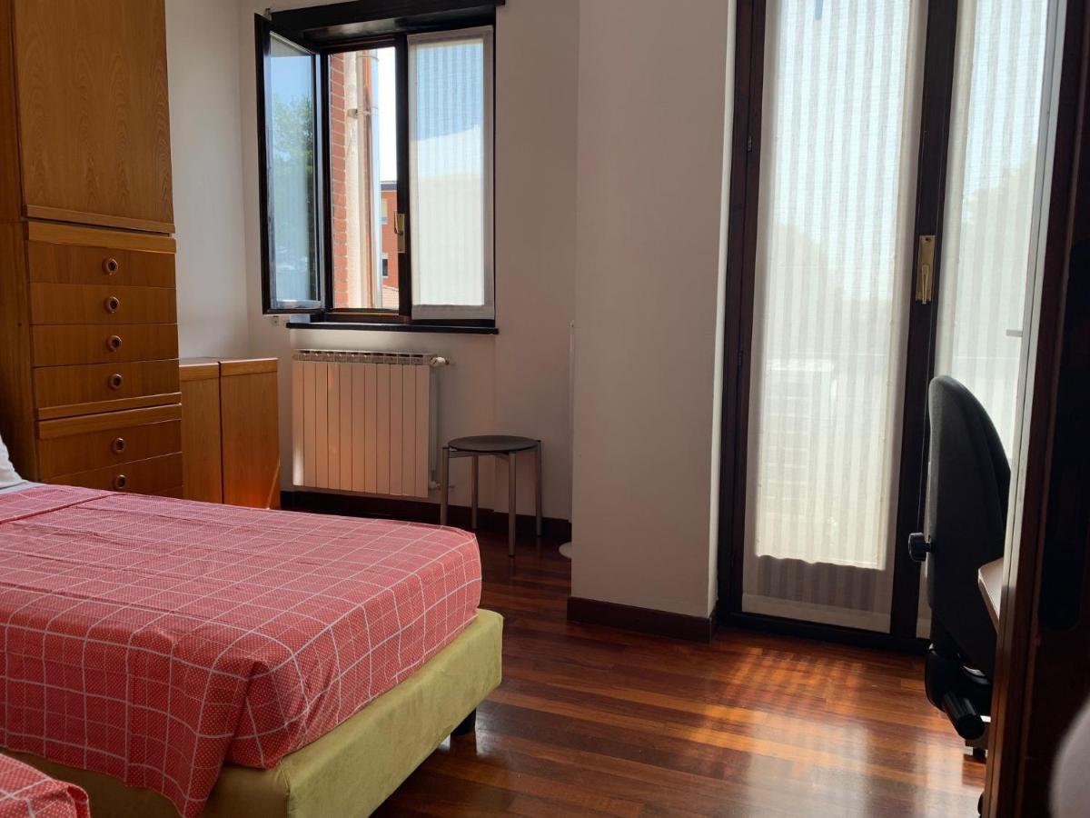Near Como, Charming Apartment With Fireplace Grandate Exterior photo